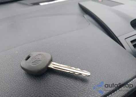 2012 Toyota Camry Le z USA, uszkodzony, nr VIN 4T1BF1FK0CU042053